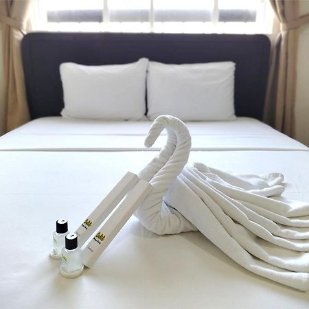Sulit Budget Hotel Vmapa Manila Esterno foto
