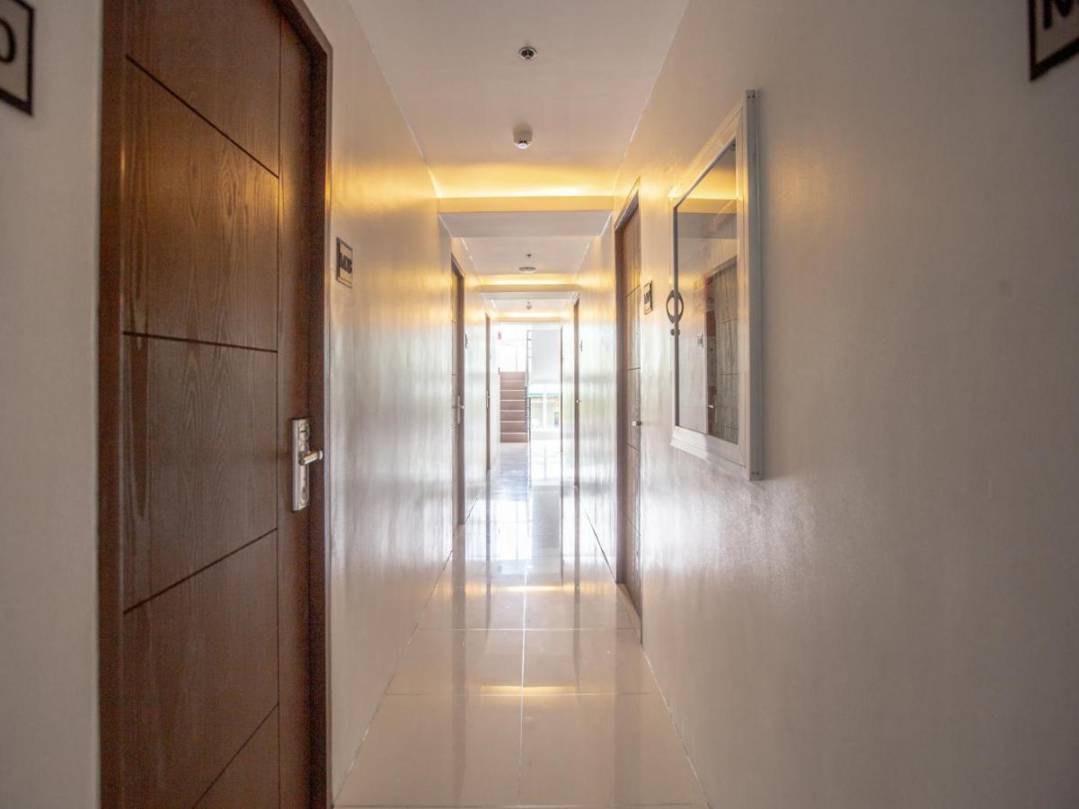 Sulit Budget Hotel Vmapa Manila Esterno foto