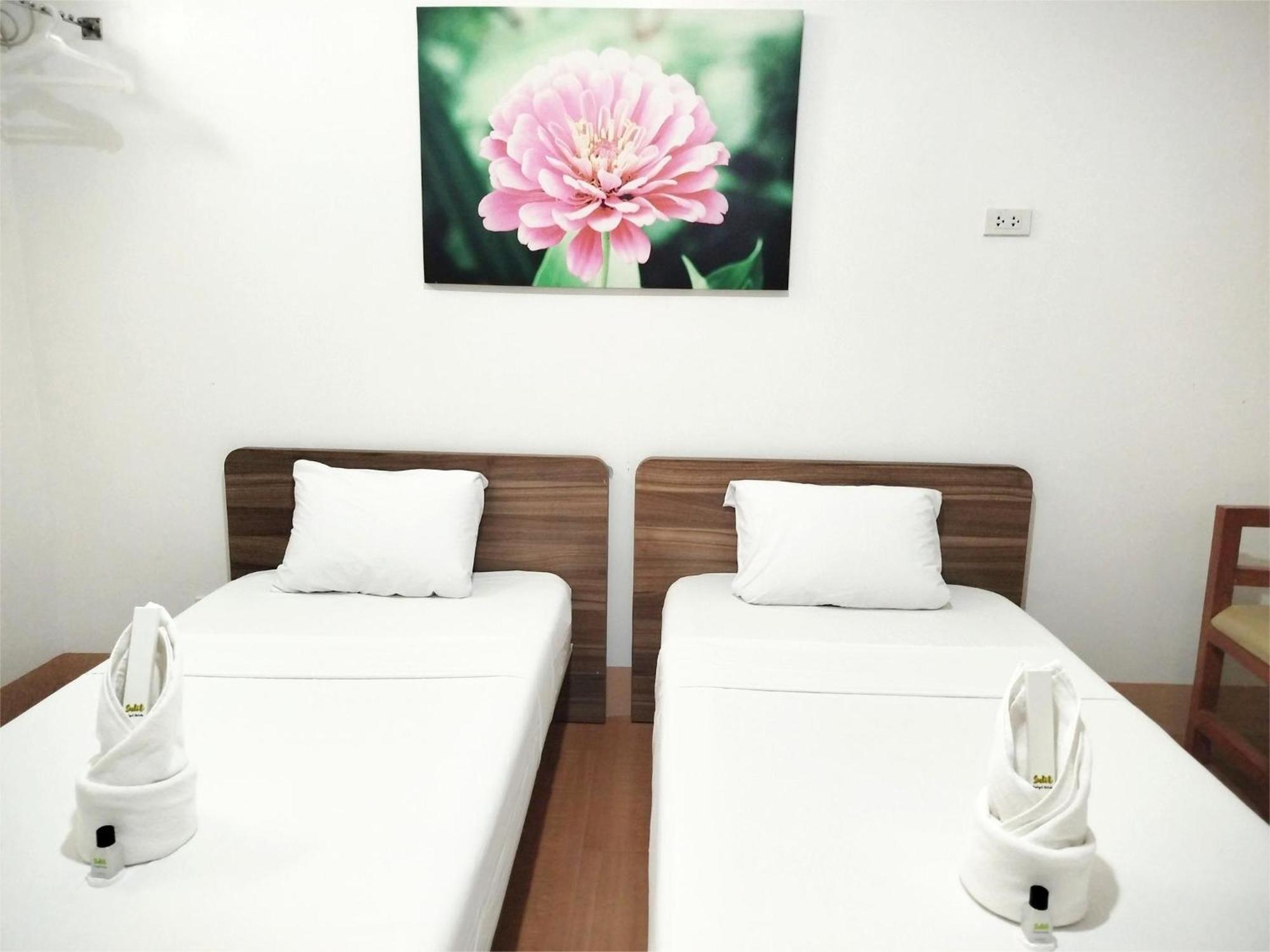 Sulit Budget Hotel Vmapa Manila Esterno foto